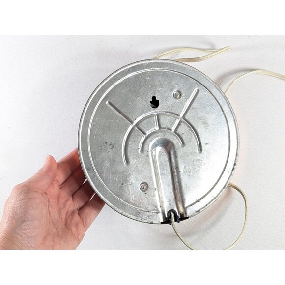 Vintage 7" Westclox Electric Oracle copper surround wall clock, 1950-1960s - Picture 6 of 10